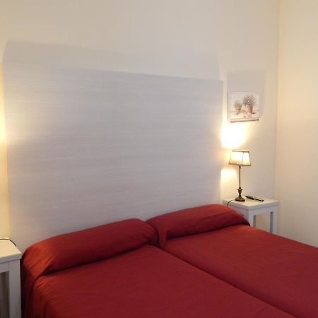 Hospederia Marques Hotel Cádiz Szoba fotó